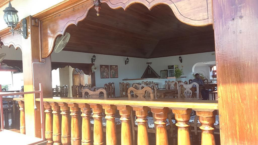 Tausi Palace Hotel Zanzibar Buitenkant foto