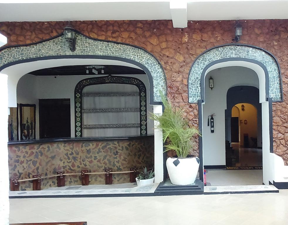 Tausi Palace Hotel Zanzibar Buitenkant foto