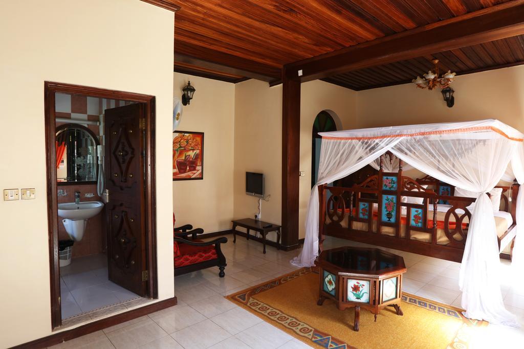 Tausi Palace Hotel Zanzibar Buitenkant foto