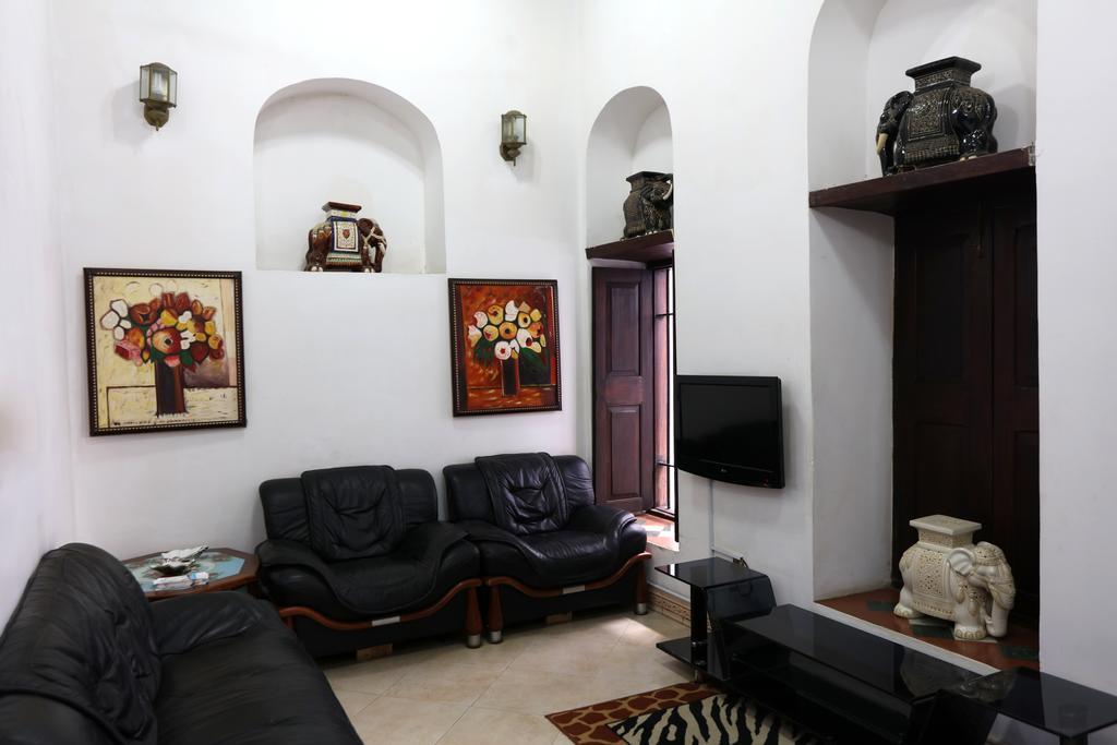 Tausi Palace Hotel Zanzibar Buitenkant foto