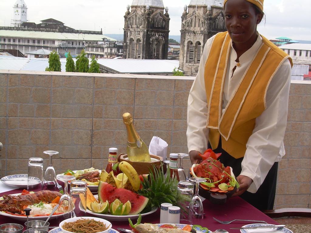 Tausi Palace Hotel Zanzibar Buitenkant foto